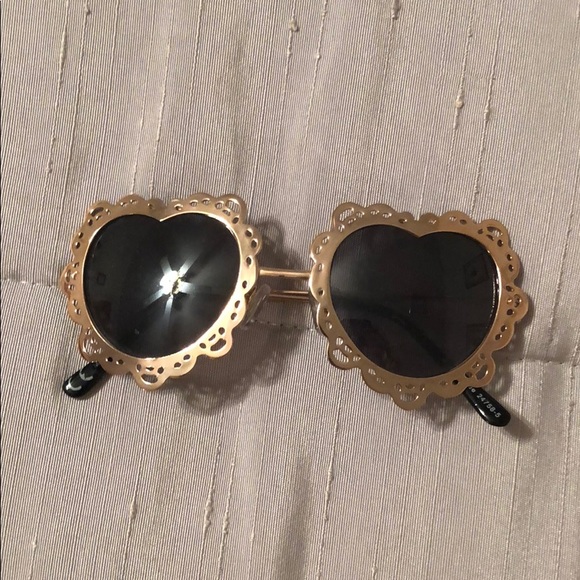 Brandy Melville Accessories - Brandy Melville Gold Heart Sunglasses
